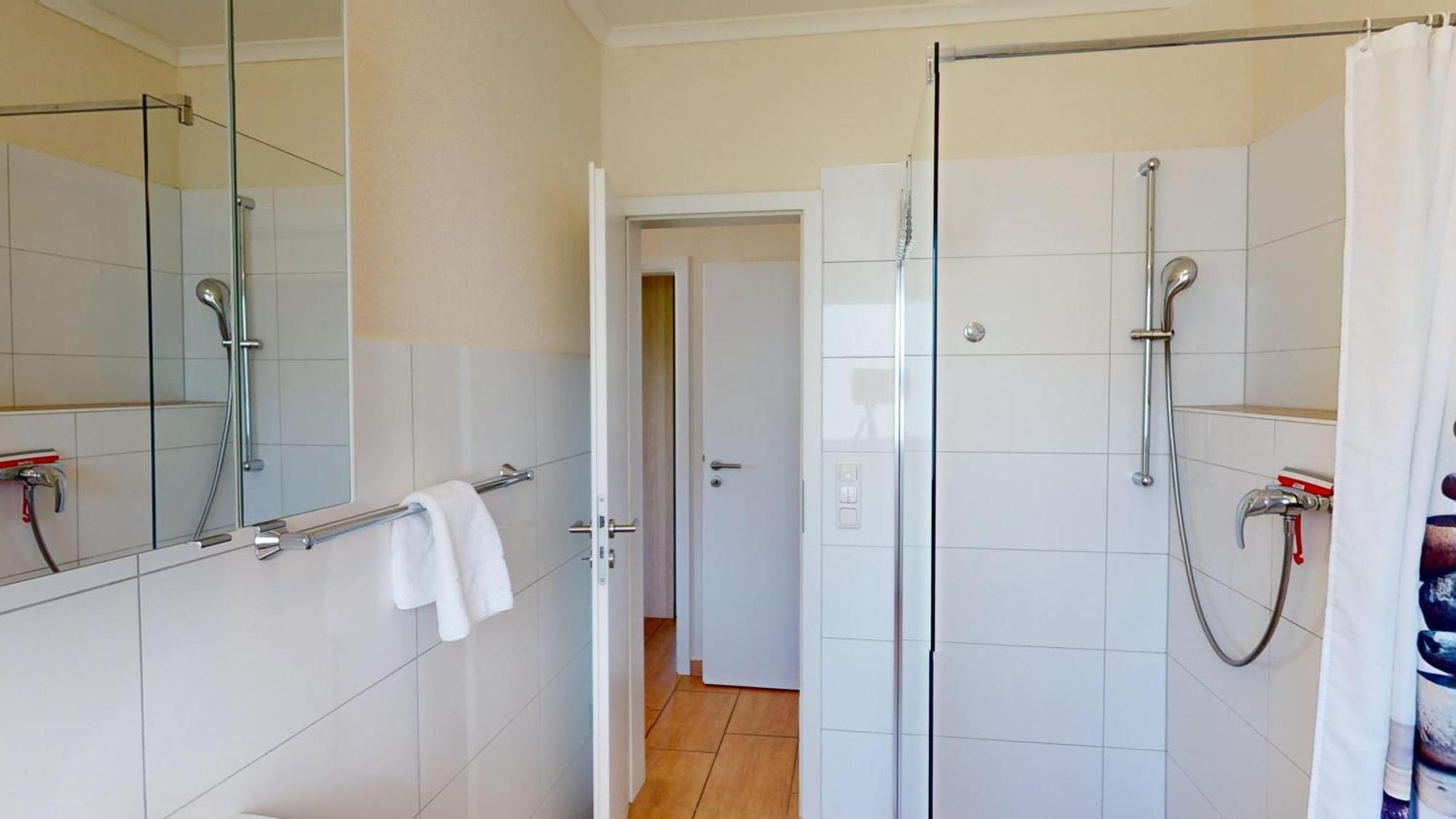 Appartementhaus Koenigshoehe Koenigshoehe Wohnung Lobster Groemitz Luaran gambar